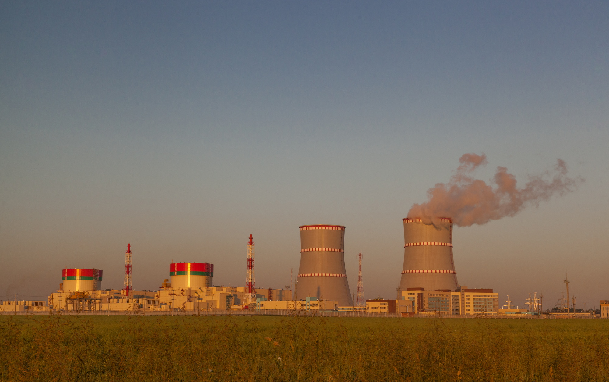 Украина отказалась закупать электроэнергию Белорусской АЭС